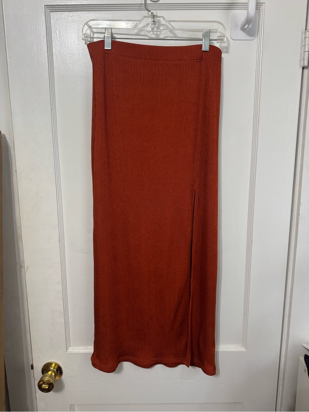 Free People Burnt Orange
Ribbed Knit Side Slit Midi Skirt